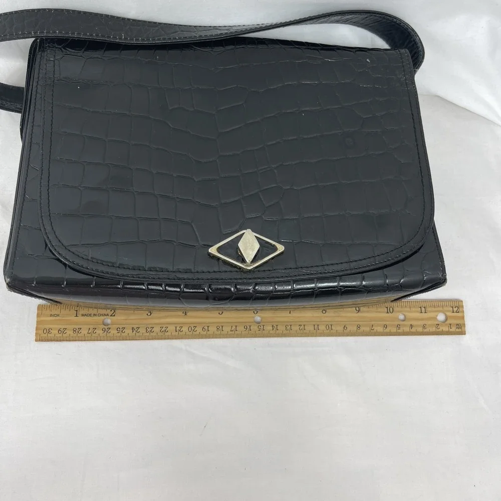 Vintage Crocodile Leather Handbag with ,Gold Hardware,Leather Inside, Black‎